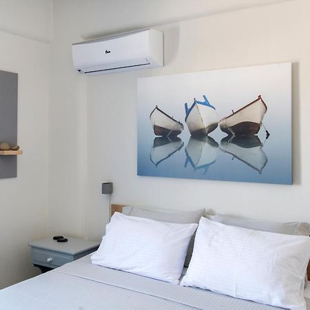 Just Blue With Amazing Sea Views In Piso Livadi Villa Bagian luar foto