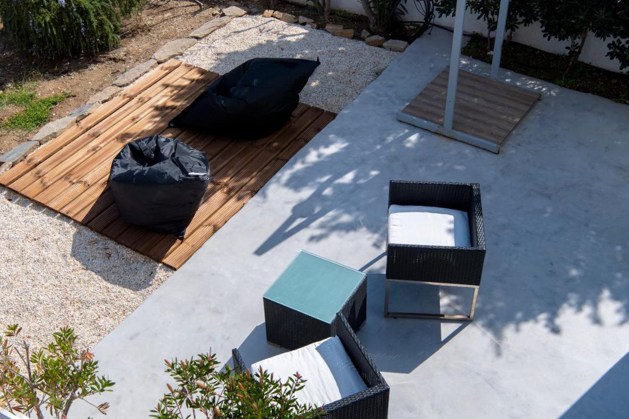 Just Blue With Amazing Sea Views In Piso Livadi Villa Bagian luar foto