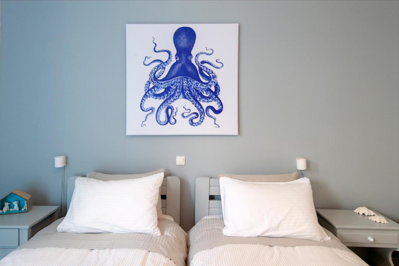 Just Blue With Amazing Sea Views In Piso Livadi Villa Bagian luar foto