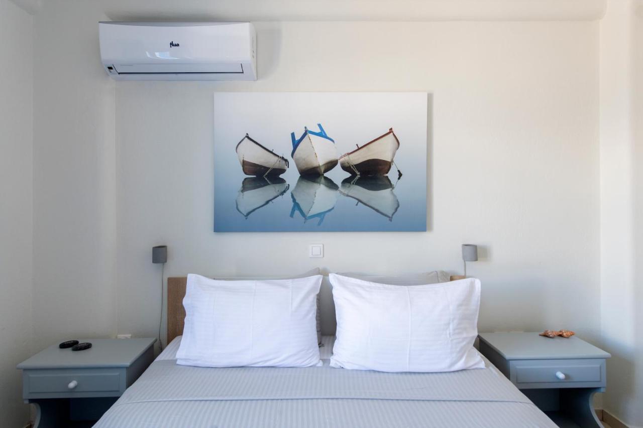 Just Blue With Amazing Sea Views In Piso Livadi Villa Bagian luar foto